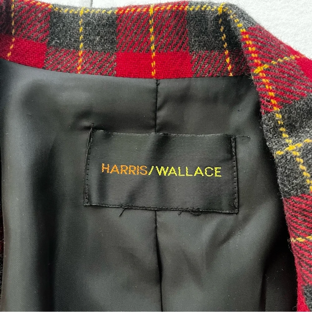 Harris Wallace VTG 90’s plaid Red Black Wool Blend Blazer Size 10